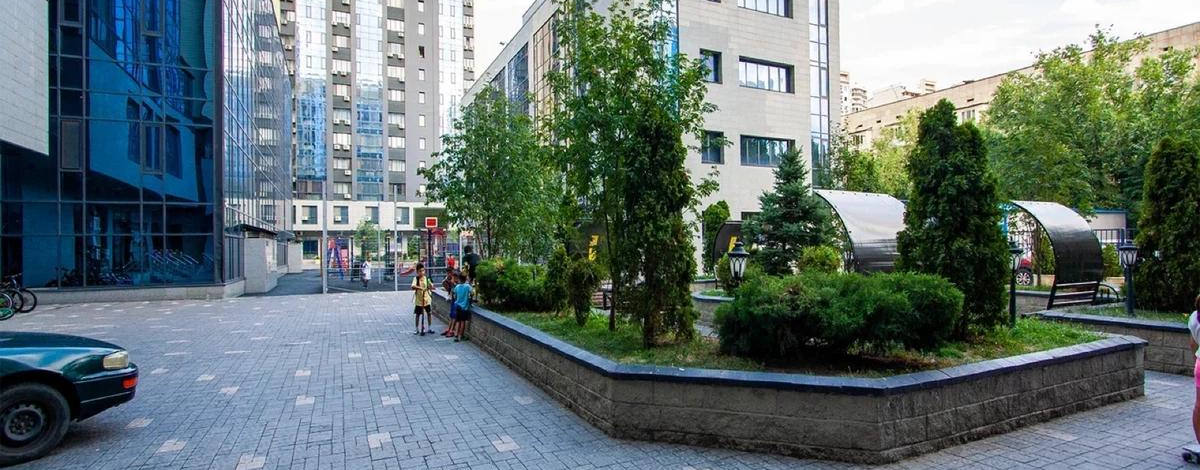 2-комнатная квартира, 92.8 м², 3/14 этаж, Гагарина проспект 124 — Абая Гагарина
