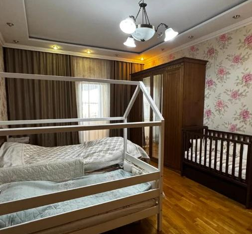 3-комнатная квартира · 120 м² · 8/10 этаж, Сембинова 9 — Кенесары