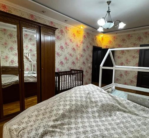 3-комнатная квартира · 120 м² · 8/10 этаж, Сембинова 9 — Кенесары