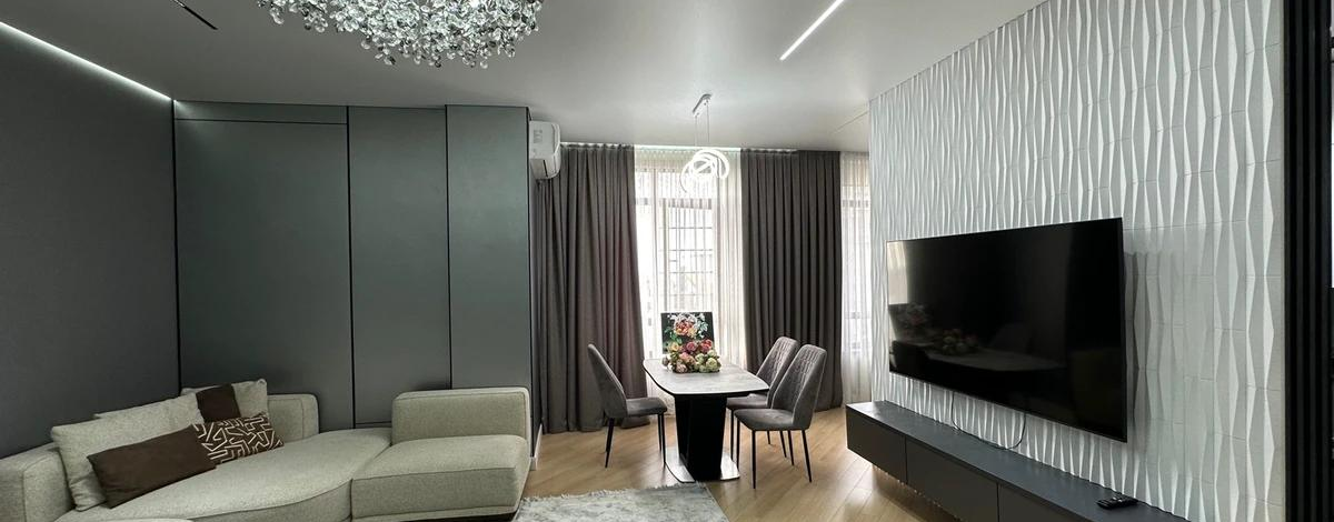 2-комнатная квартира · 116.7 м² · 6/8 этаж, Дулати 201а