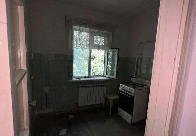 3-комнатная квартира, 59 м², 1/4 этаж, Бейбітшілік 6а