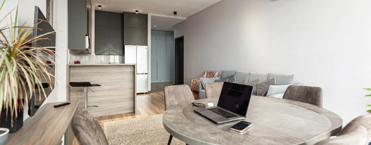 2-комнатная квартира, 80 м², Айманова 140