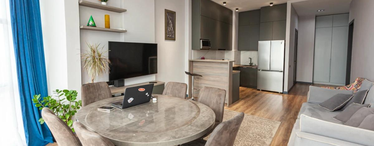 2-комнатная квартира, 80 м², Айманова 140