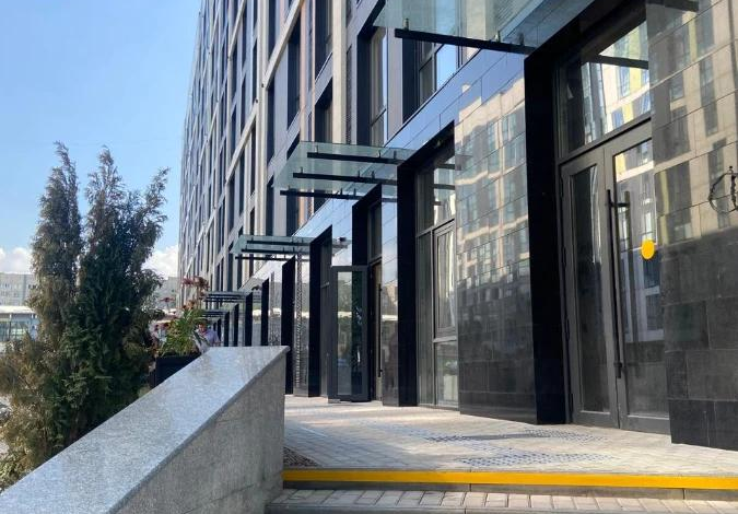 3-комнатная квартира, 105.6 м², 8/9 этаж, Абая 130