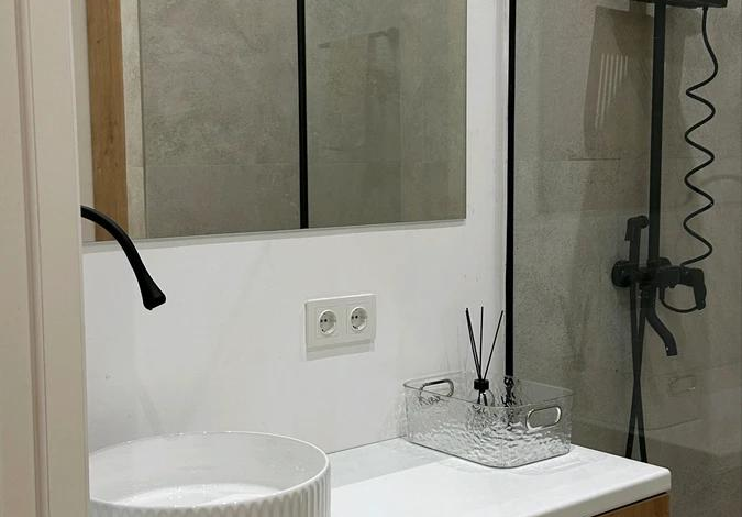 3-комнатная квартира · 68.7 м² · 2/9 этаж, мкр Калкаман-2 — Ашимова Толе би