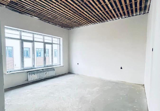 4-комнатная квартира · 160 м² · 2/2 этаж, Дуйсен Баянова 171