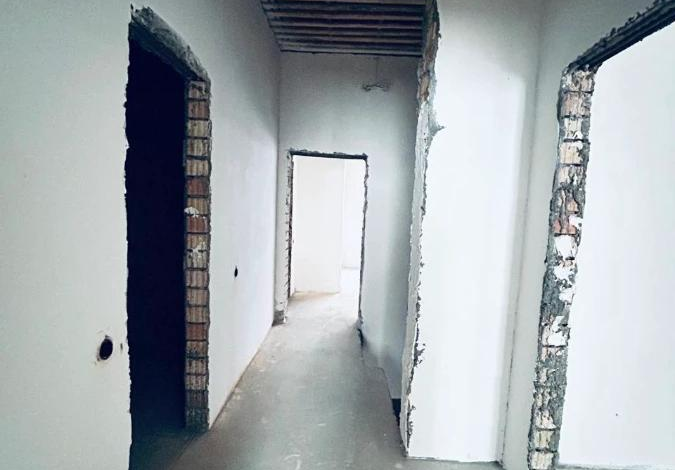 4-комнатная квартира · 160 м² · 2/2 этаж, Дуйсен Баянова 171