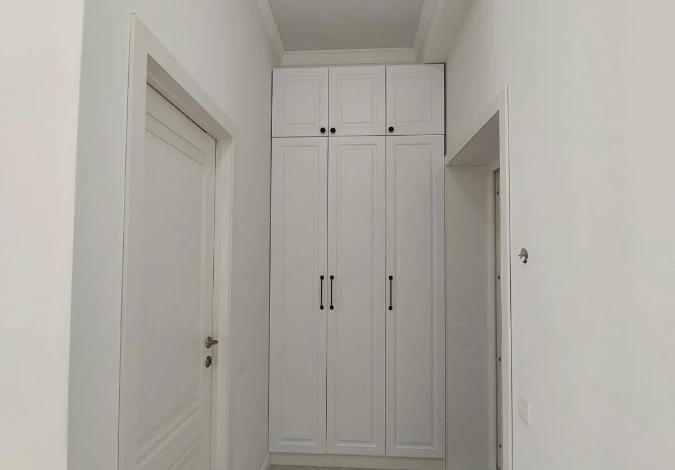 2-комнатная квартира, 49 м², 3/4 этаж, мкр Акжар 3