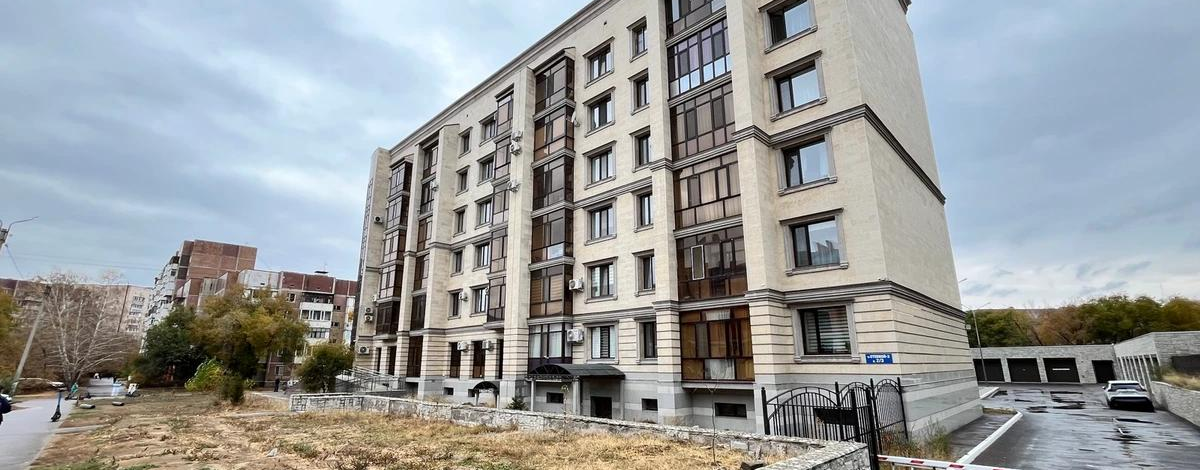 5-комнатная квартира · 183 м² · 6/6 этаж, мкр Юго-Восток, Мкр Степной 3 2/3 — Торговый центр бум
