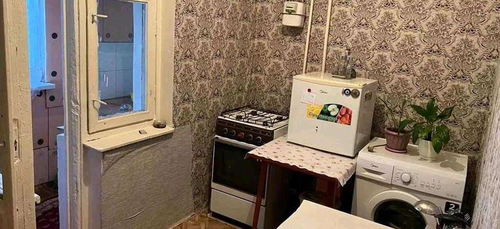 1-комнатная квартира · 35 м² · 3/5 этаж, мкр Восток , ПАЗИКОВА 3а — Пазикова