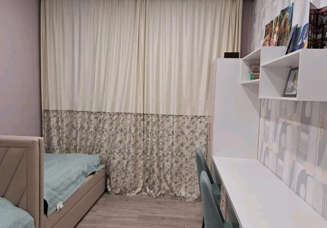 3-комнатная квартира · 94 м² · 5/5 этаж, мкр Юго-Восток, Муканова 43б