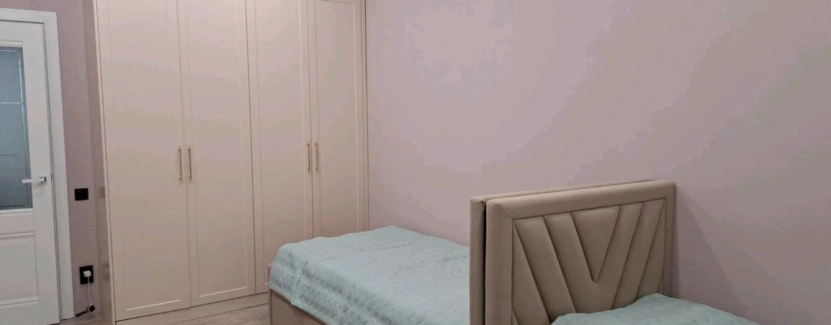 3-комнатная квартира · 94 м² · 5/5 этаж, мкр Юго-Восток, Муканова 43б