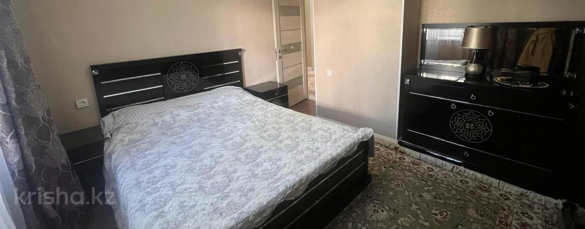 3-комнатная квартира, 80 м², 2/5 этаж, мкр Нурсат — Назарбекова