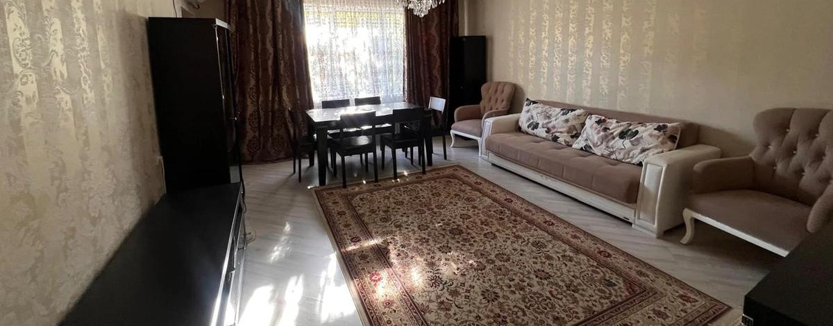 3-комнатная квартира, 80 м², 2/5 этаж, мкр Нурсат — Назарбекова