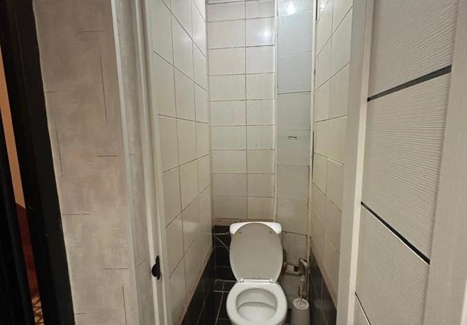 3-комнатная квартира, 80 м², 2/5 этаж, мкр Нурсат — Назарбекова