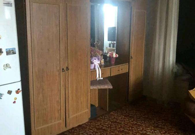 3-комнатная квартира · 44 м² · 2/2 этаж, Оренбургская