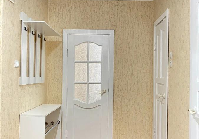 1-комнатная квартира · 37.2 м² · 1/3 этаж, Утепова 41