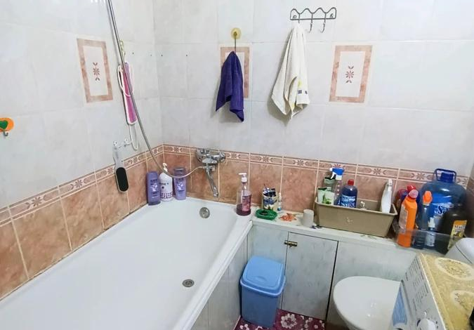 2-комнатная квартира, 43.2 м², 1/5 этаж, Ауэзова 29