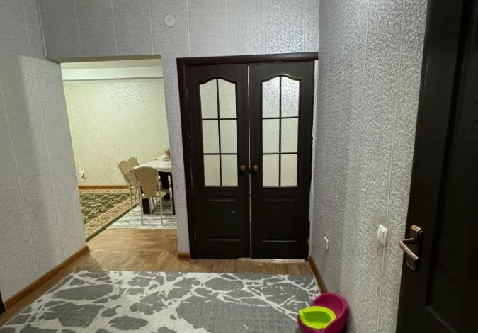 2-комнатная квартира, 53.8 м², 3/5 этаж, мкр Восток 114 — Жолан Батыра