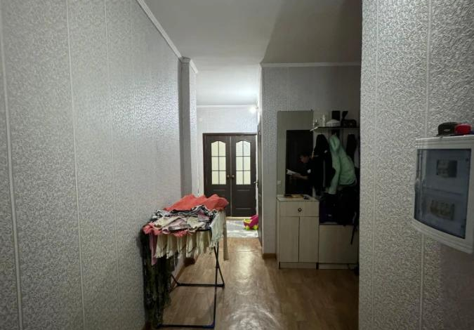 2-комнатная квартира, 53.8 м², 3/5 этаж, мкр Восток 114 — Жолан Батыра