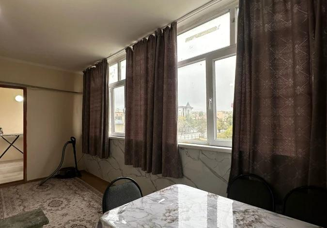 1-комнатная квартира, 41.2 м², 2/5 этаж, мкр Нуртас