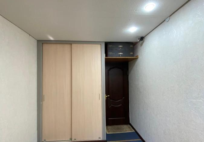 4-комнатная квартира, 71.4 м², 1/5 этаж, 17-й микрорайон, ​Туркия