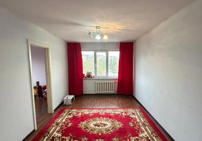 4-комнатная квартира, 85 м², 4/5 этаж, Карасу — 21-й микрорайон, ост. Дархан