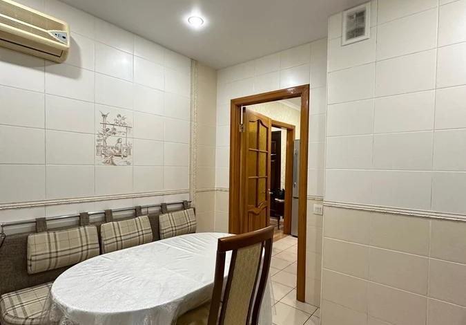 3-комнатная квартира · 67.8 м² · 4/10 этаж, Машхур Жусупа (бывш. 1 Мая) 270 — Максима Горького