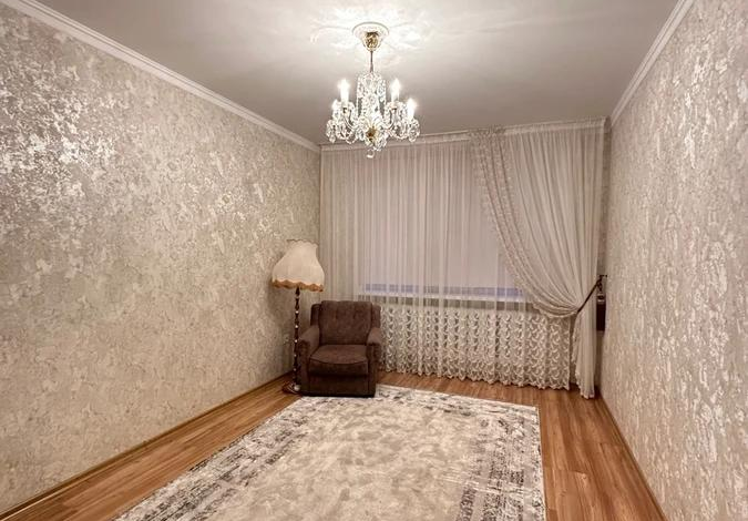 3-комнатная квартира · 67.8 м² · 4/10 этаж, Машхур Жусупа (бывш. 1 Мая) 270 — Максима Горького