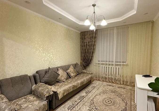 3-комнатная квартира · 67.8 м² · 4/10 этаж, Машхур Жусупа (бывш. 1 Мая) 270 — Максима Горького