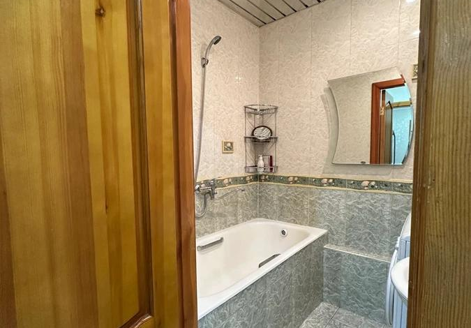 3-комнатная квартира · 67.8 м² · 4/10 этаж, Машхур Жусупа (бывш. 1 Мая) 270 — Максима Горького