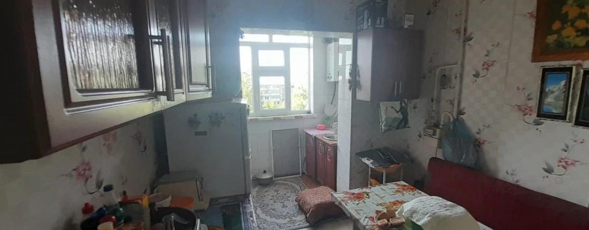 4-комнатная квартира, 85 м², 4/5 этаж, Карасу — 21-й микрорайон, ост. Дархан