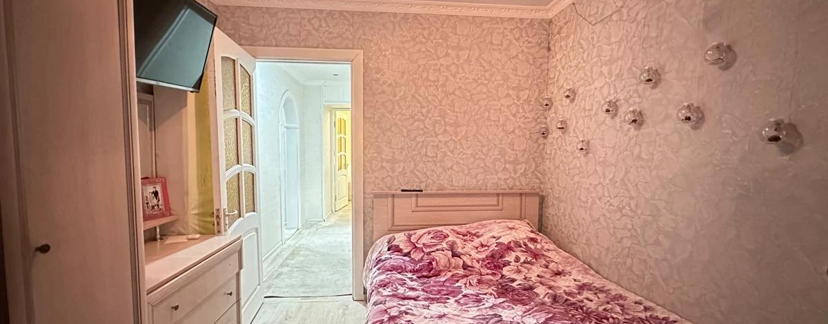 4-комнатная квартира, 81.3 м², 1/10 этаж, 1 микрорайон 20 а