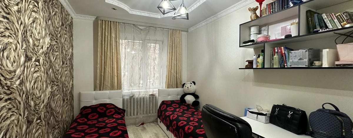 4-комнатная квартира, 81.3 м², 1/10 этаж, 1 микрорайон 20 а