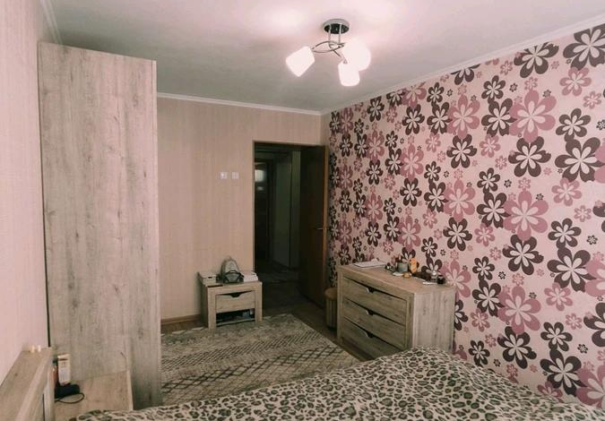 3-комнатная квартира · 64 м² · 1/9 этаж, Славского 54