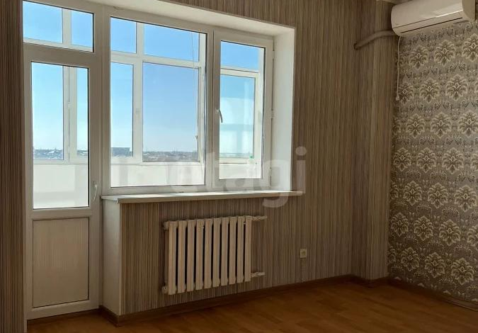 3-комнатная квартира, 93.9 м², 4/5 этаж, мкр Жеруйык, ул. Халела Досмухамедова 93