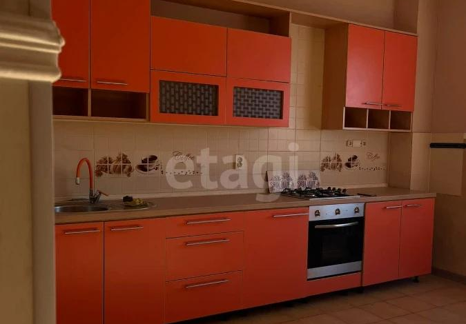 3-комнатная квартира, 93.9 м², 4/5 этаж, мкр Жеруйык, ул. Халела Досмухамедова 93