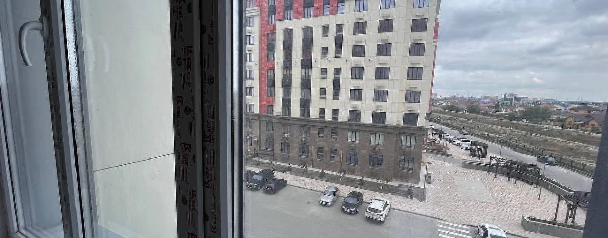 3-комнатная квартира, 99.1 м², 2/9 этаж, Абулхайыр хана 74/5