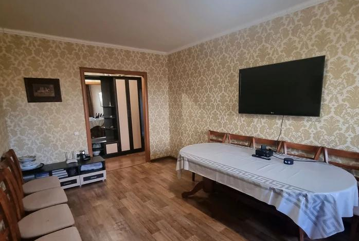 3-комнатная квартира · 68 м² · 3/10 этаж, Назарбаева 291