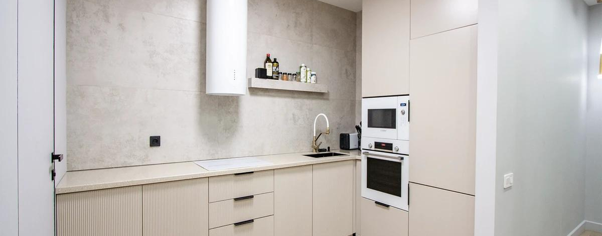 2-комнатная квартира · 56 м² · 12/17 этаж, Варламова 27