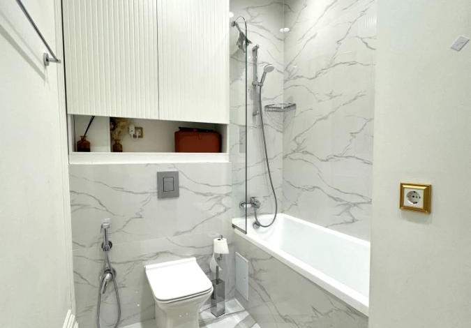 4-комнатная квартира, 161 м², мкр Нур Алатау, 13