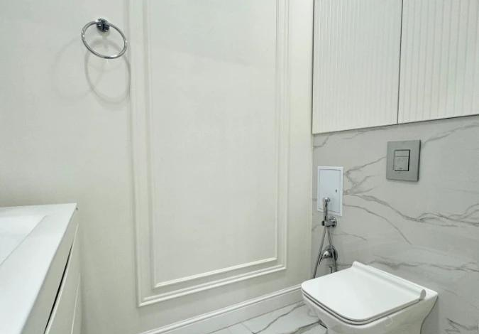 4-комнатная квартира, 161 м², мкр Нур Алатау, 13