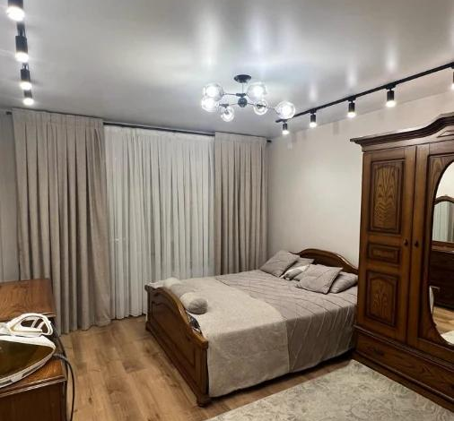 2-комнатная квартира, 58 м², 1/5 этаж, Нуырызбай Батыра — Жибек Жолы