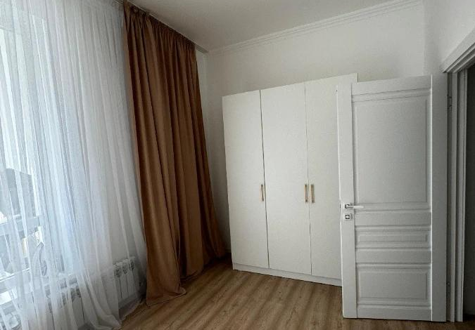 3-комнатная квартира, 91 м², 4/8 этаж, Кабанбай Батыра 60/11