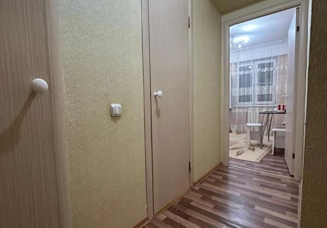 2-комнатная квартира · 65.2 м² · 8/9 этаж, Есенберлина 4