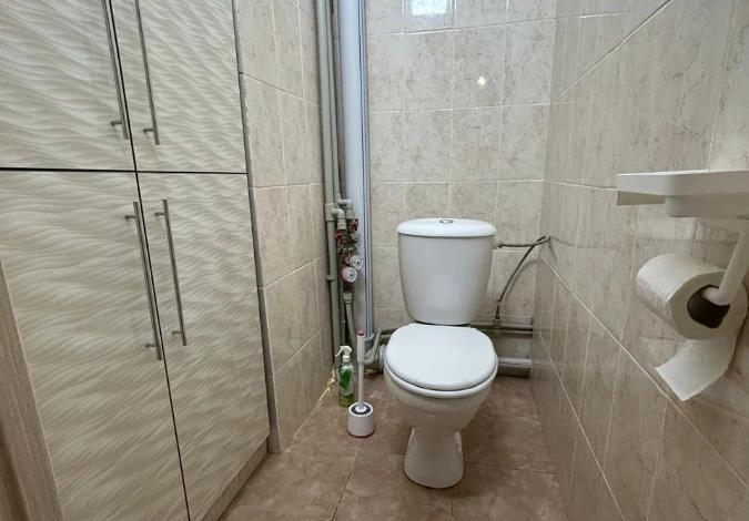 2-комнатная квартира · 65.2 м² · 8/9 этаж, Есенберлина 4