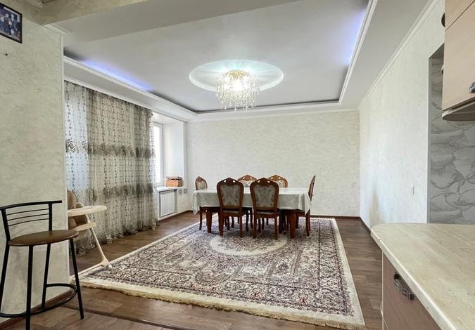 5-комнатная квартира · 98.1 м² · 4/5 этаж, Ермекова 81