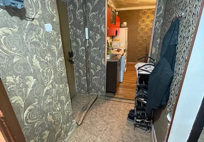 2-комнатная квартира · 37 м² · 5/5 этаж, Толстого 104 — Батыр мол