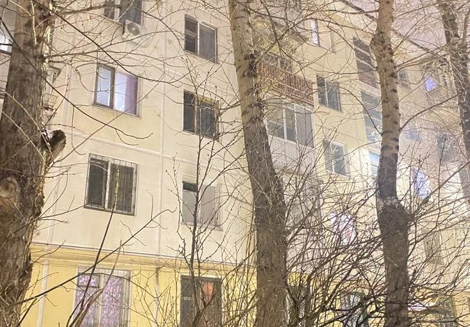 2-комнатная квартира · 48 м² · 1/5 этаж, Женис 37