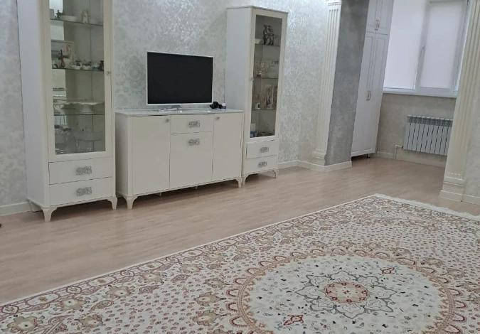 2-комнатная квартира · 80 м² · 5/5 этаж, мкр. Алтын орда, Батыс 2 18г